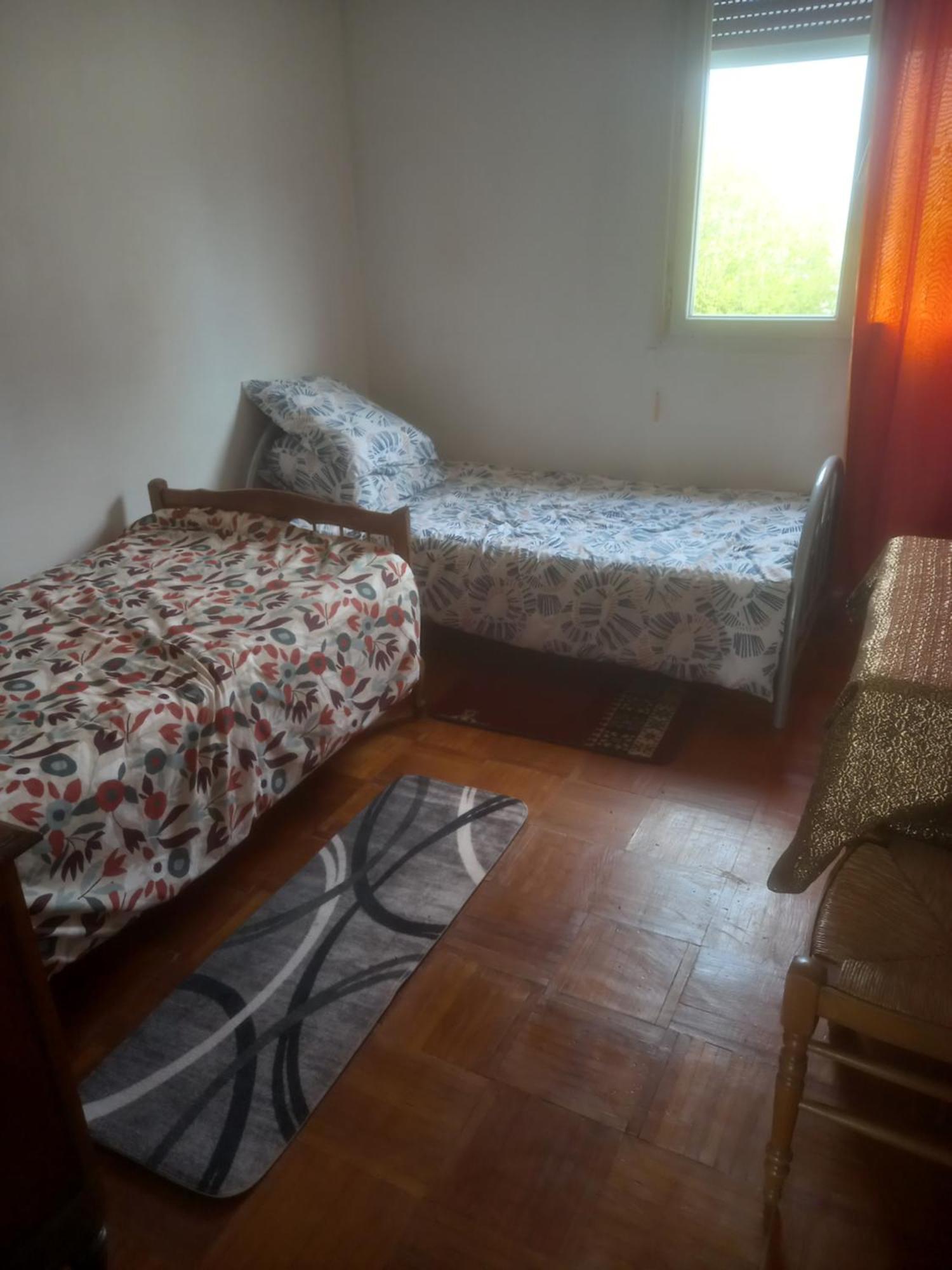 Spacieux Appartement 4 Pieces โบเวส์ ภายนอก รูปภาพ